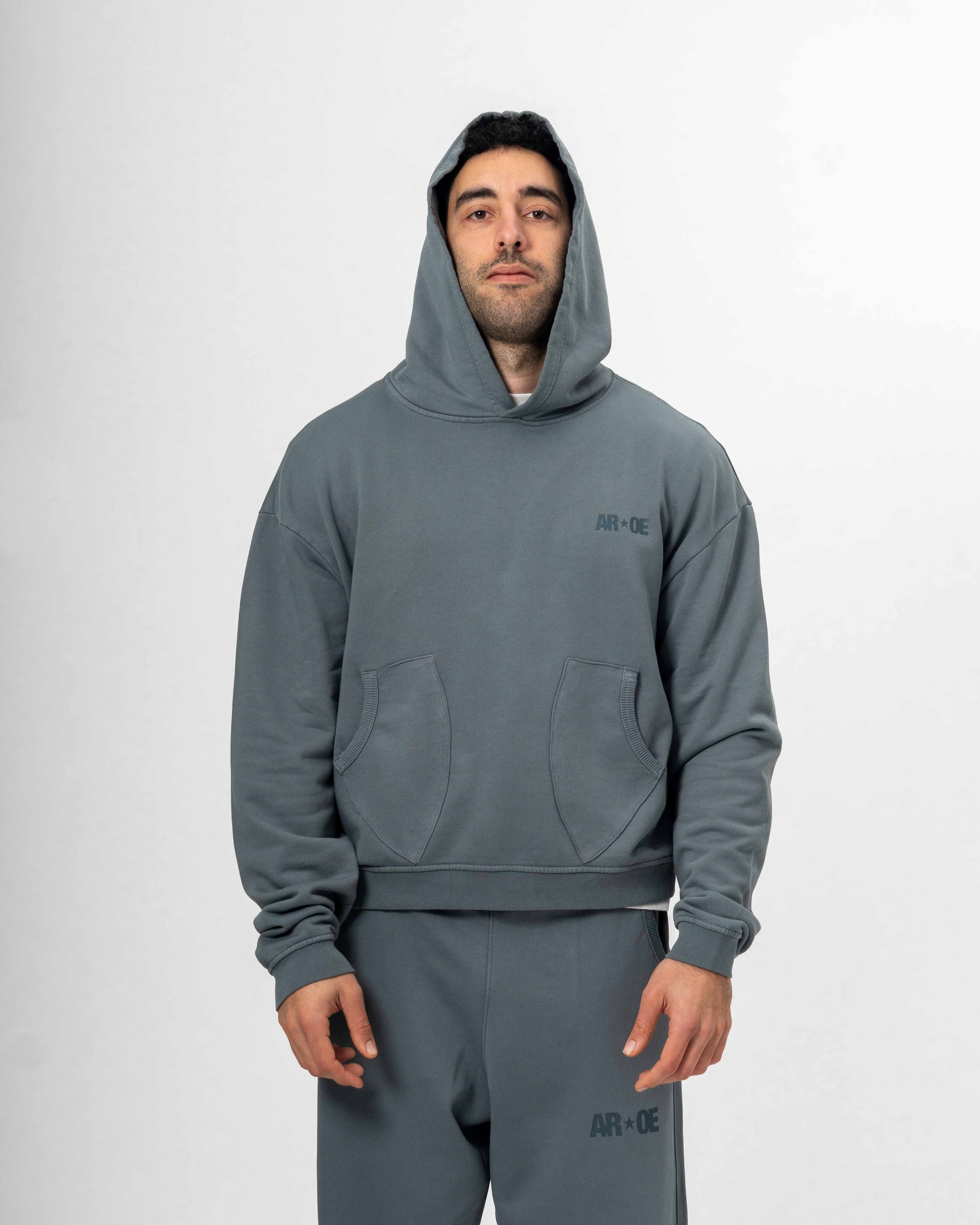 Essential H.001