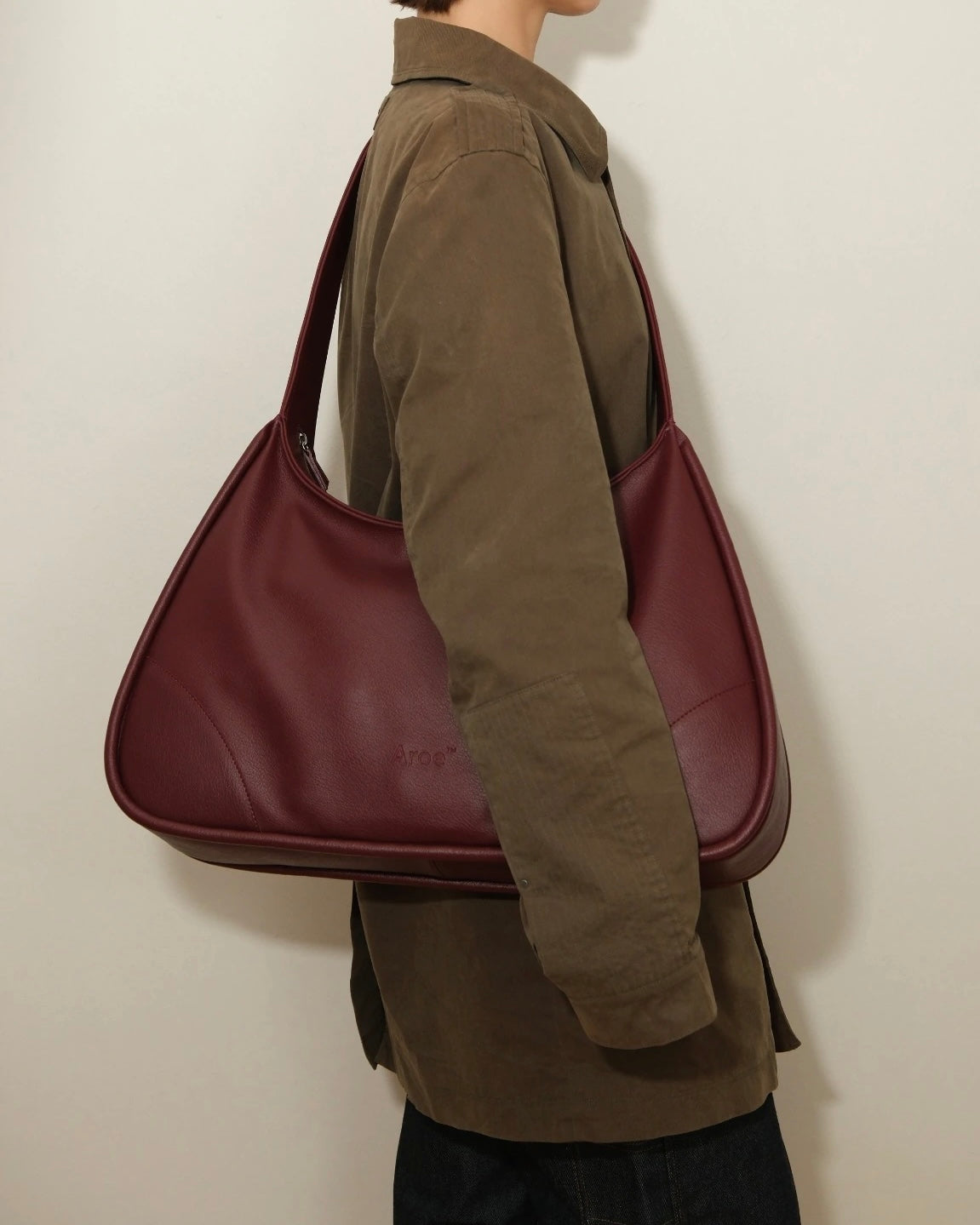 XL SHOULDER BAG — BURGUNDY