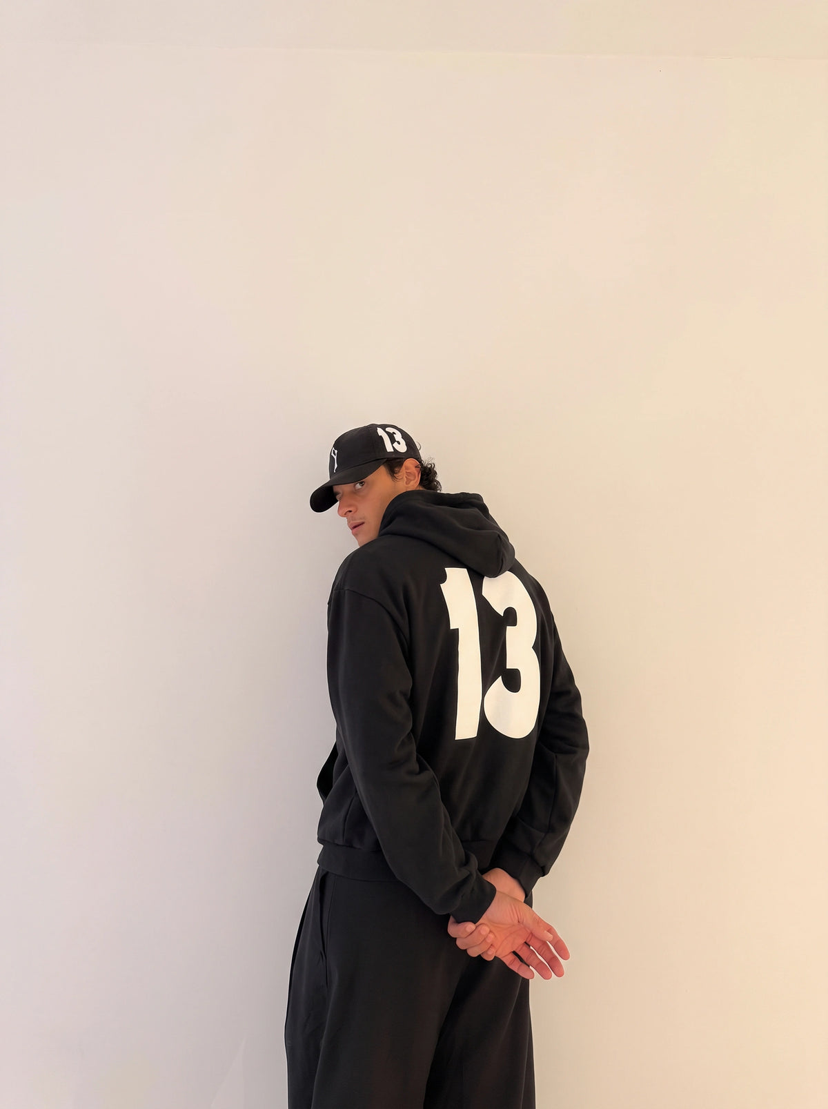 13 RULES DESTROYED ZIP-HOODIE